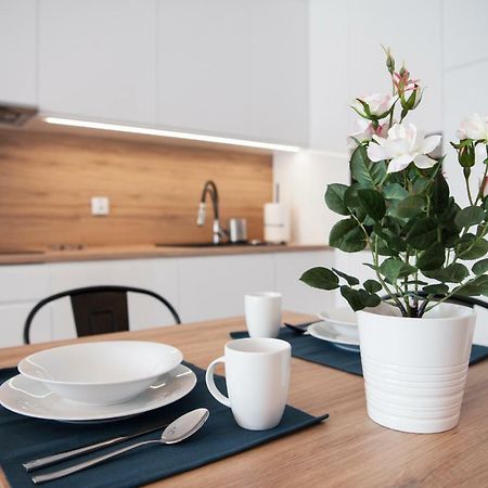 Unique 3City Apartments - Grey Apartment グダニスク エクステリア 写真