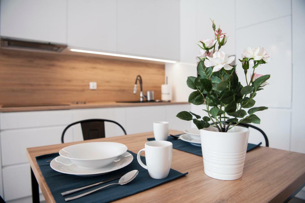 Unique 3City Apartments - Grey Apartment グダニスク エクステリア 写真