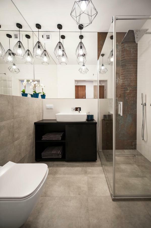 Unique 3City Apartments - Grey Apartment グダニスク エクステリア 写真